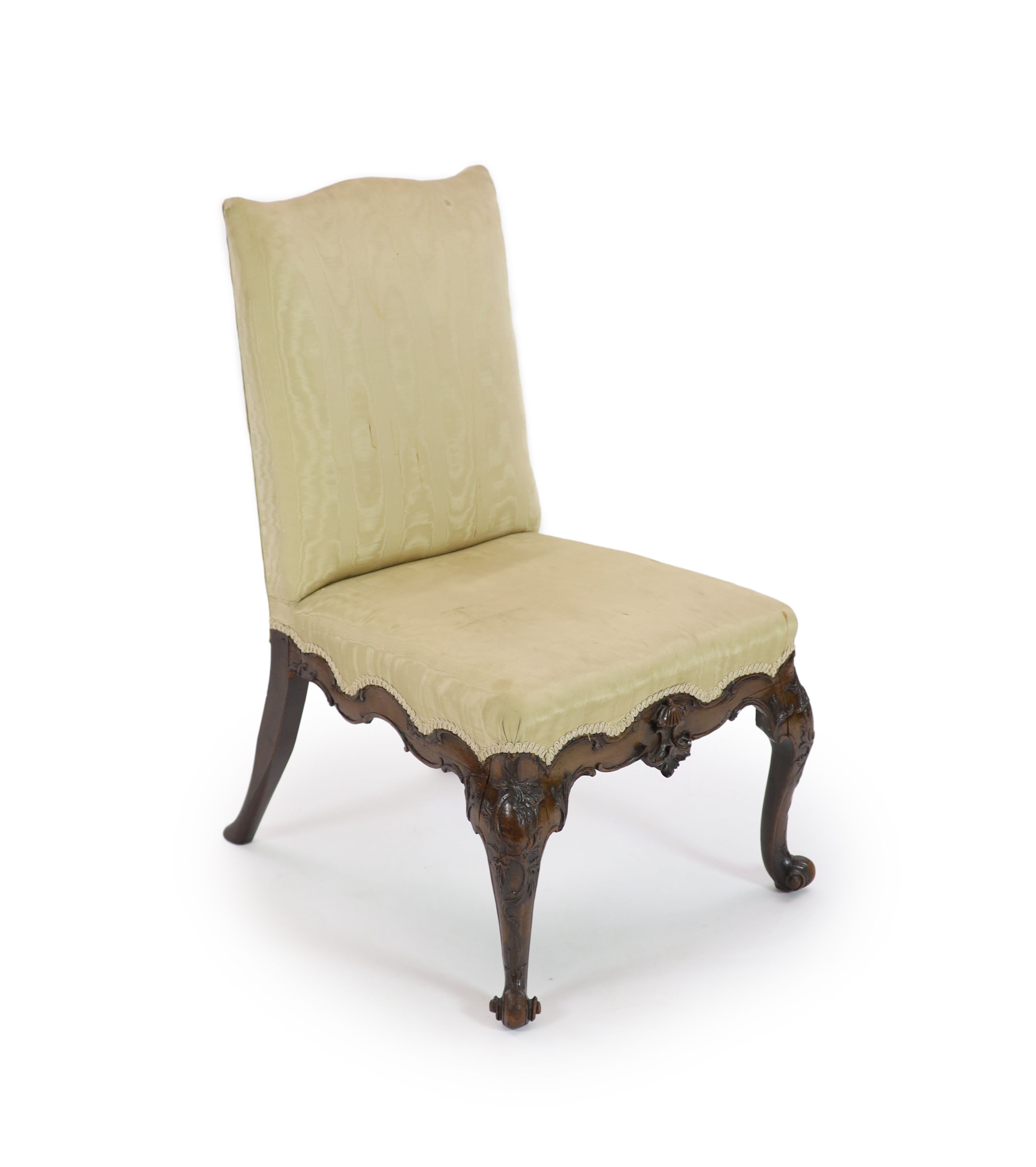 A George II red walnut side chair W.64cm D.73cm H.99cm